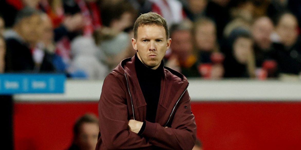 Chelsea Hold "Positive" Contact With Three-Trophy Manager