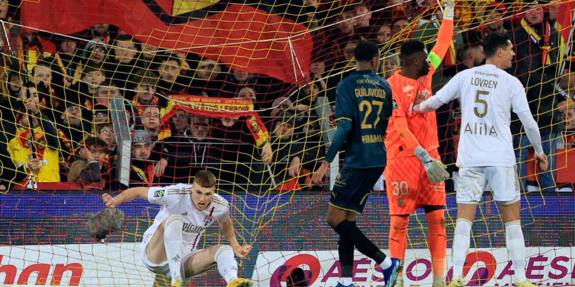 Nottingham Forest willing to spend crazy sum to sign "fantastic" defender